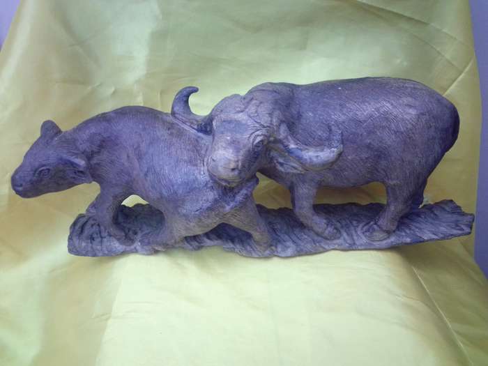 1971 Highly Detailed Wood Carving Cape Buffalo Cow & Bull