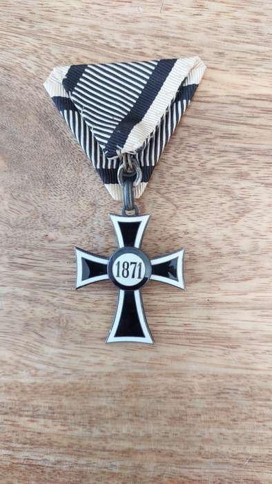 - Marion Cross of the German Knight Order -