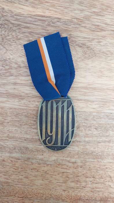 - Hungary 1914 (Hungarian War Medal for Volunteers) -