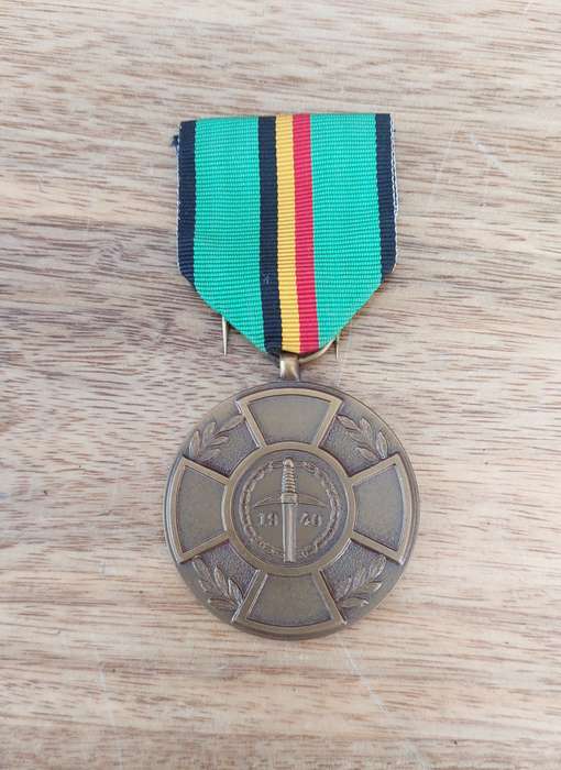 - Belgium EX Prisoner of War (Prisonniers de guerre) 50 Years 1945-1995 Medal -