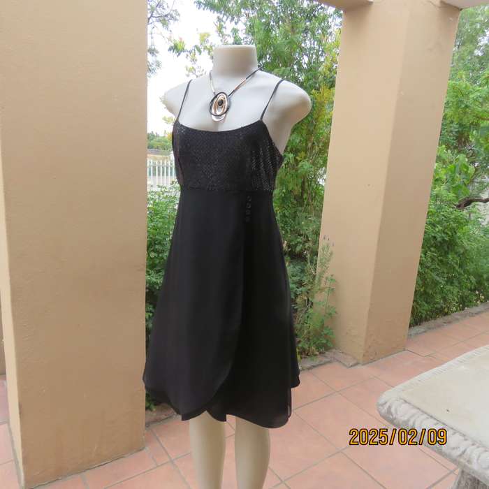KELSO little black size 34 evening dress. Glamour bust area with straps. 2 Layer fold over bottom.