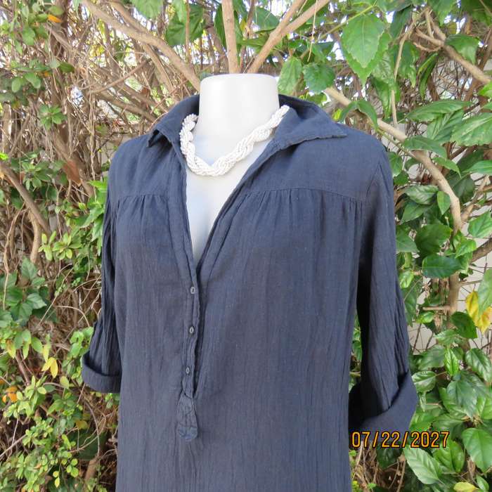 FRESH PRODUCE overdyed navy cotton slip over top. Size 36. Bracelet sleeves.