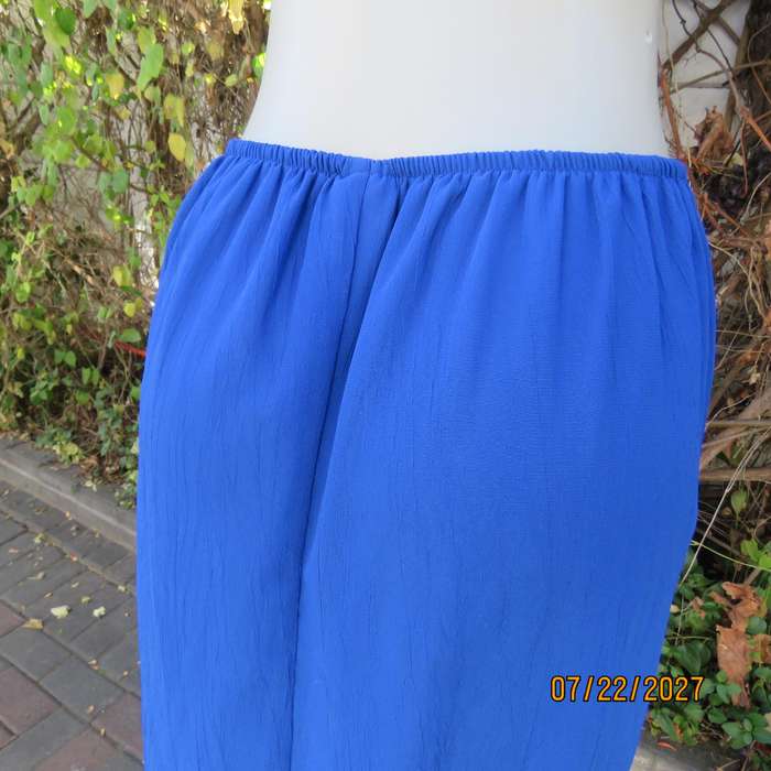 DONNA CLAIRE luxury fully lined maxi skirt size 44. Tucked seam decoration border. Royal blue