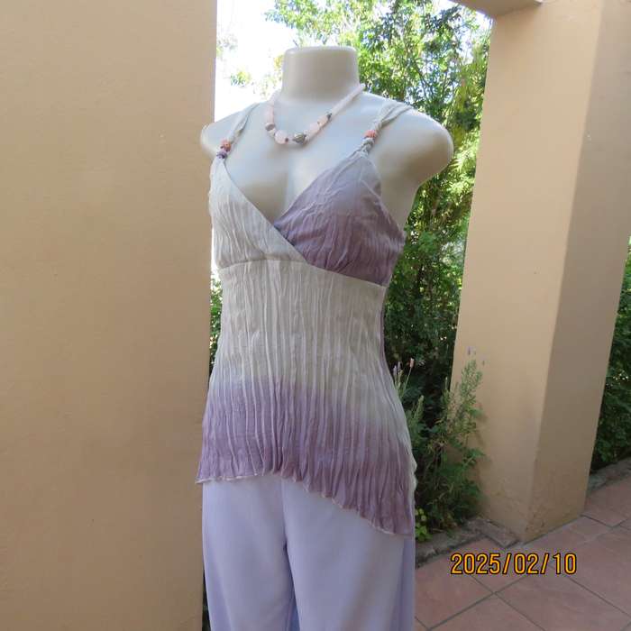 INWEAR sexy cool sheer polyester top in soft shades of lilac. Permanent pleats. Size 60. As new.