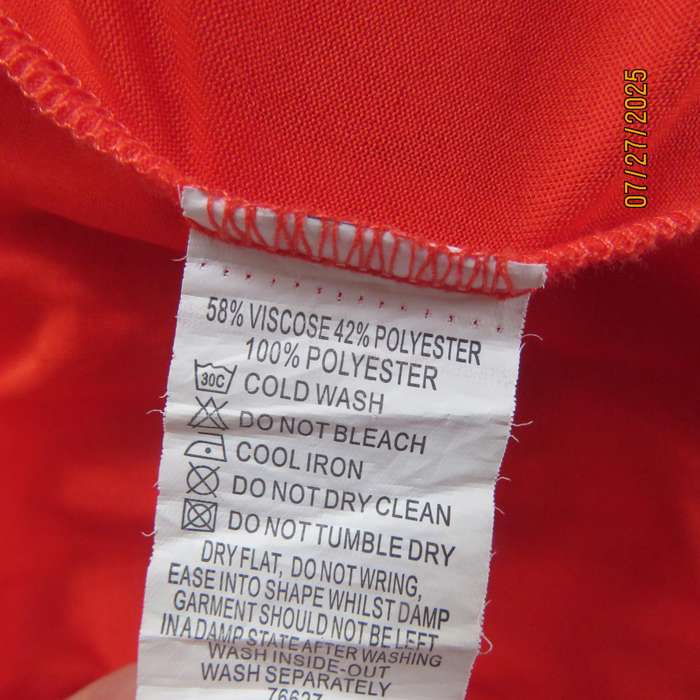 Ferrari red long strapless dress size 36. Elasticated waist. Crinkled poly-viscose. Polyester lining
