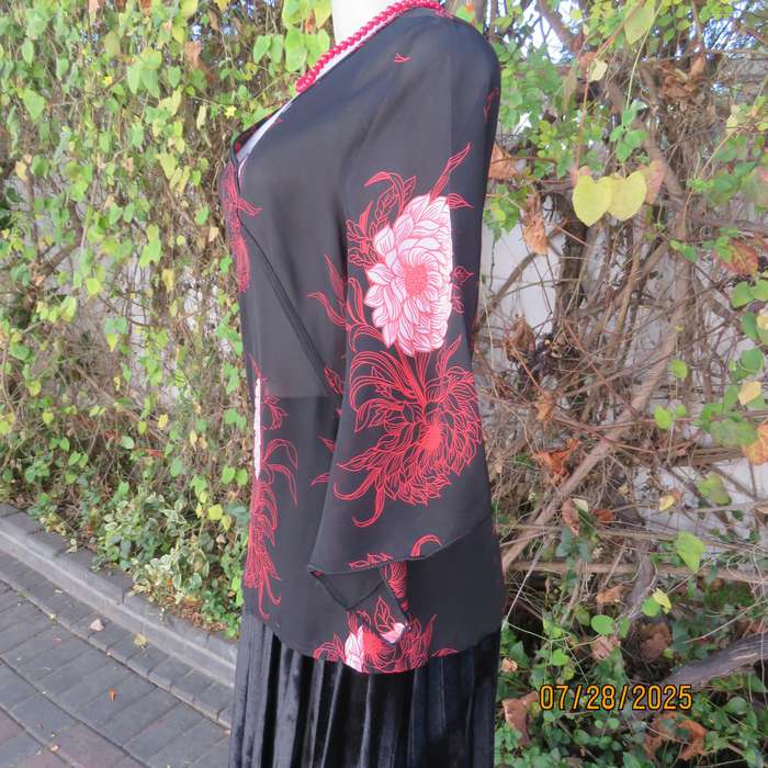 ASPIRE black polyester with red-white bold floral pattern. Unique sleeves. Size 36