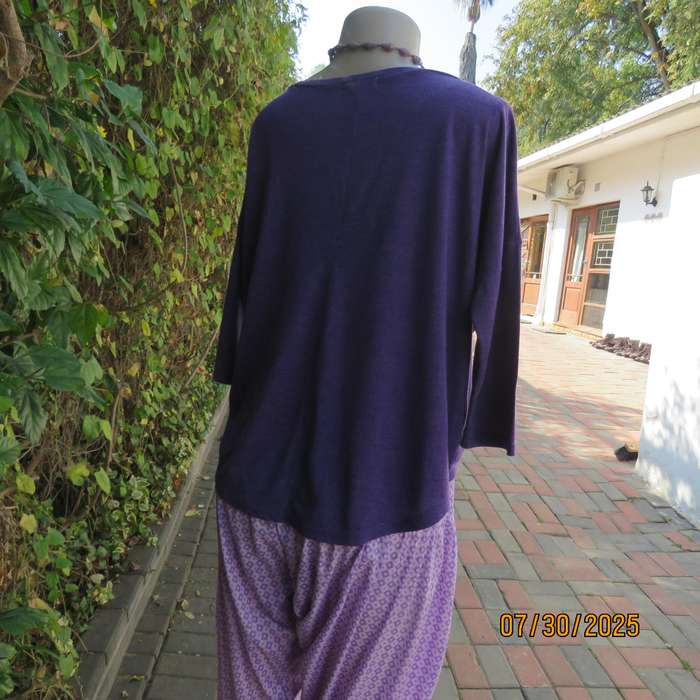KELSO purple slip over scooped neck size 36 top.
