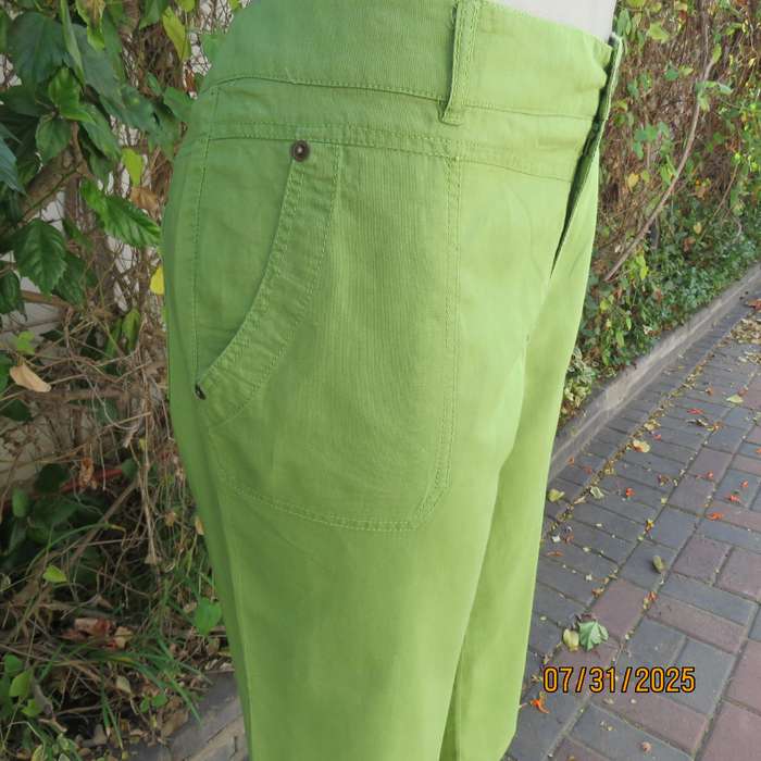 SPIRIT kelly green ramie-cotton blend cropped pants size 42.