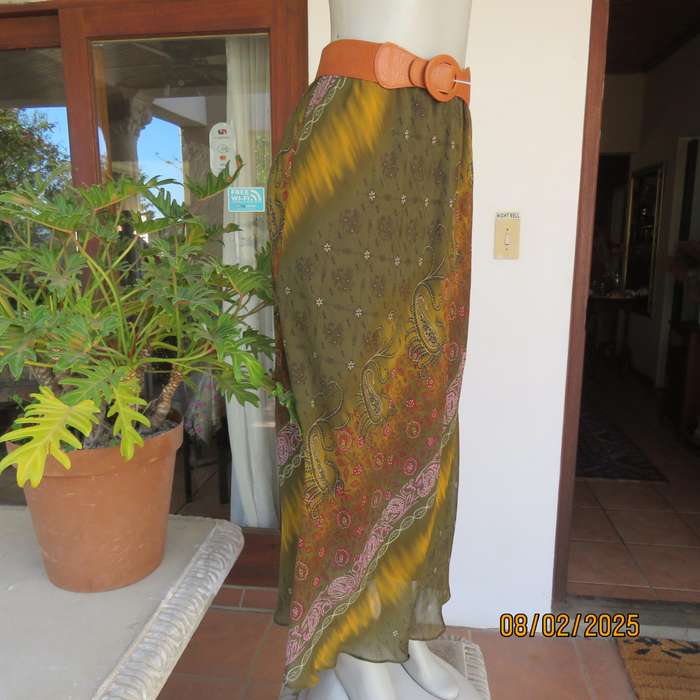 J brand ethnic straight lined sheer polyester skirt in shades of green-gold-red. Size 40