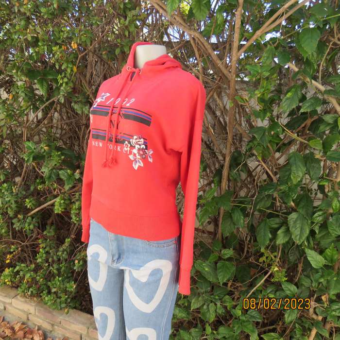 NEW LOOK crimson red hooded top with drawstring. Size 36. Warm inner.