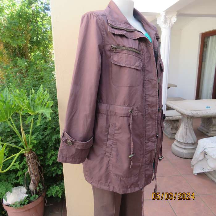 Beautiful structured chocolate brown all seasons 100% cotton jacket. By WOOLWORTHS size 38. As new,
