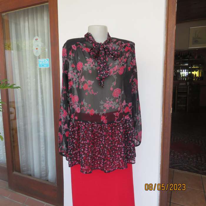 FOSHINI black sheer polyester long sleeve top with red flowers. Tie collar. Size 36