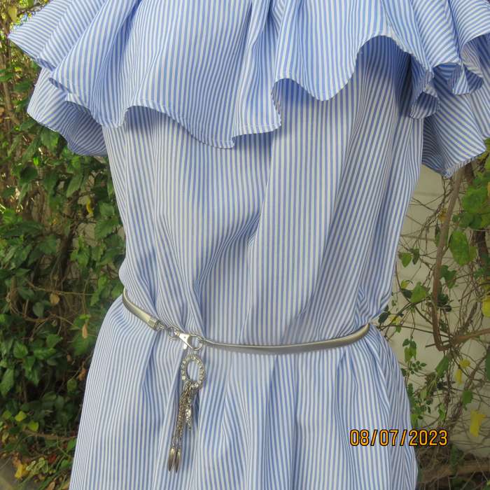 NEW ANN blue-white vertical striped polycotton slip over top size 44. Wide round collar