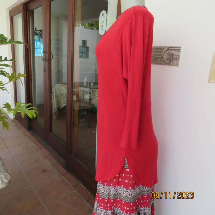 EDITION cherry red slip over V neck poly-viscose top. Size 36. Some stretch.