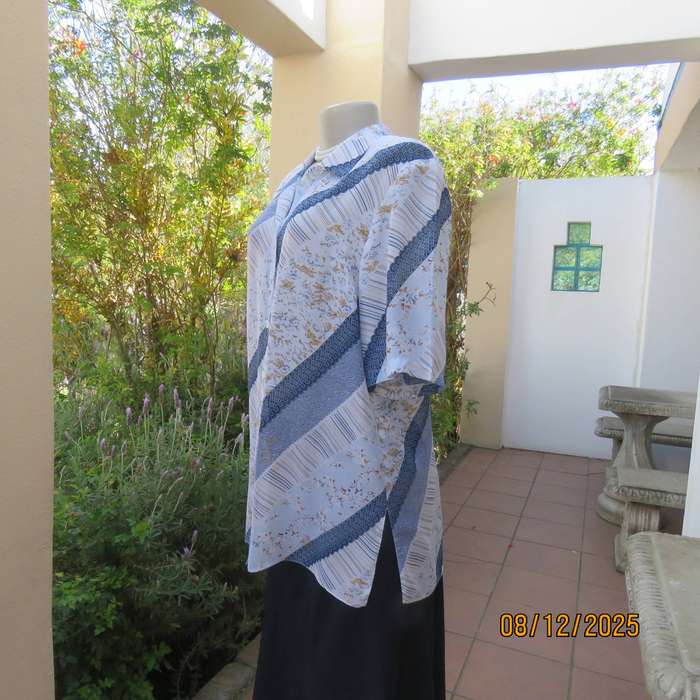 BASICS short sleeve diagonal pattern stripe top in blue-gold and white. Size 38
