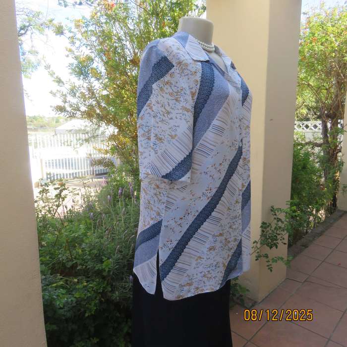 BASICS short sleeve diagonal pattern stripe top in blue-gold and white. Size 38