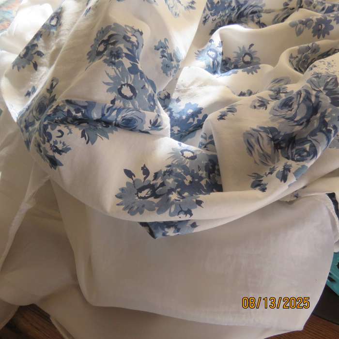 INSPIRE white-blue slip over cotton-viscose sleeveless kick-out style dress size 42.