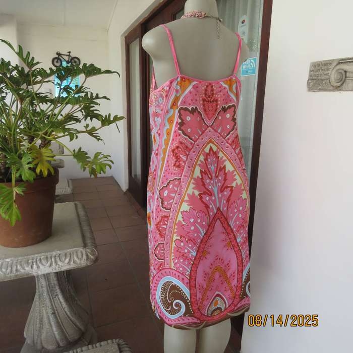 WOOLWORTHS bohemian style strappy dress in pink-orange-blue shades. Size 38