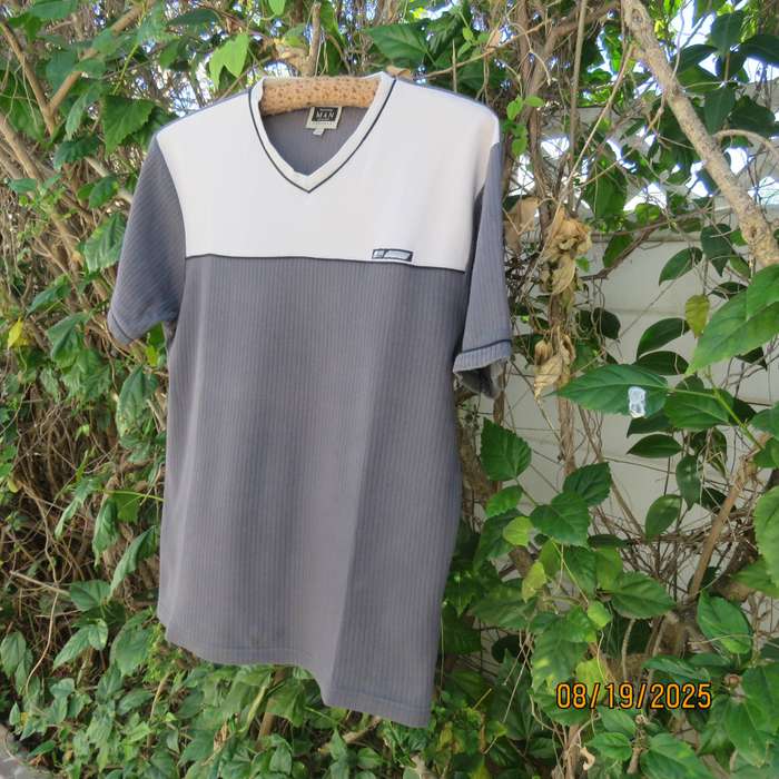 TRUWORTHS Man anchor grey short sleeve T shirt. Silvergrey yoke. Size medium.