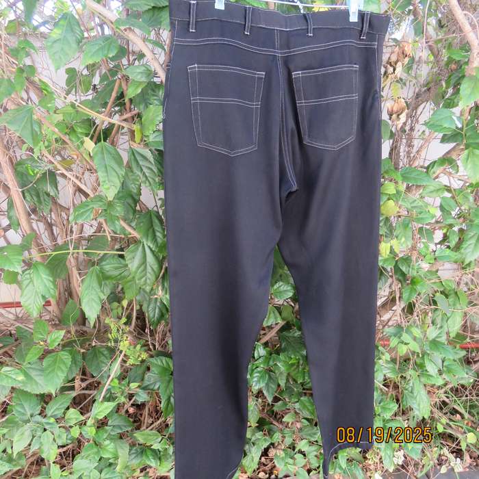 TRUWORTHS man black corded cotton casual pants size 36. White stitching.