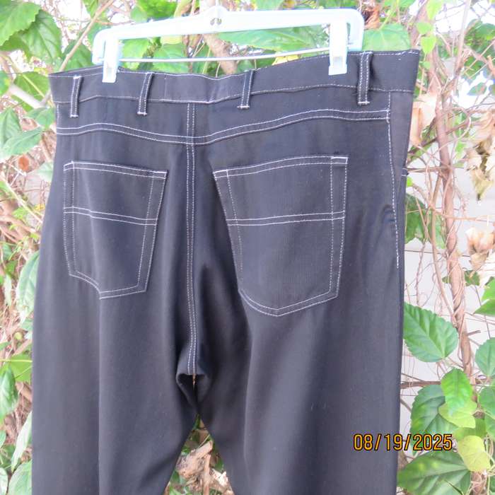 TRUWORTHS man black corded cotton casual pants size 36. White stitching.