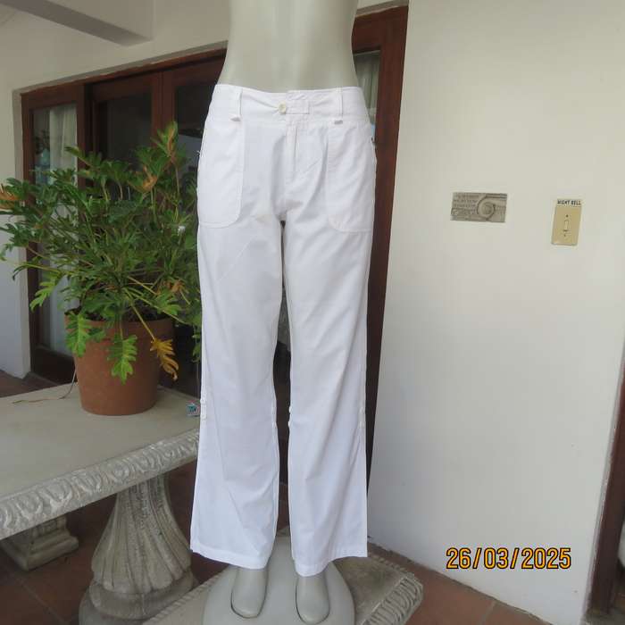 WOOLWORTHS snow white 100% cotton casual size 36 pants. Pockets back-front.