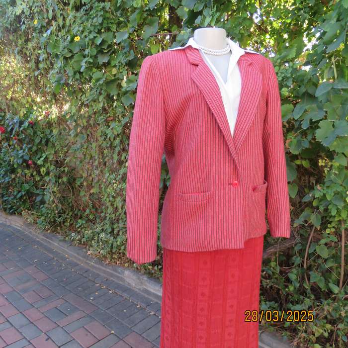 TOPICS smart woolen crimson-white- brownish vertical striped fully lined jacket. Size 36