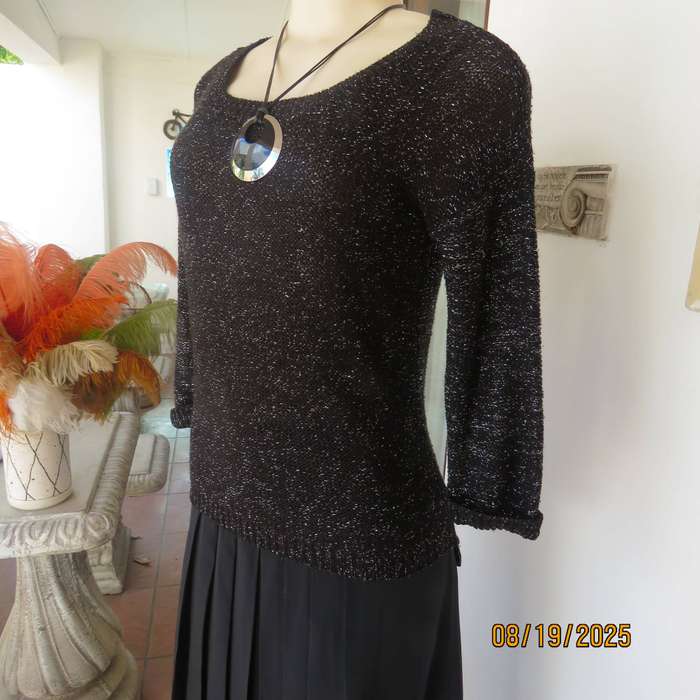 WWW black and silver acrylic-lurex knit slip over top. Day-evening wear. Size 32