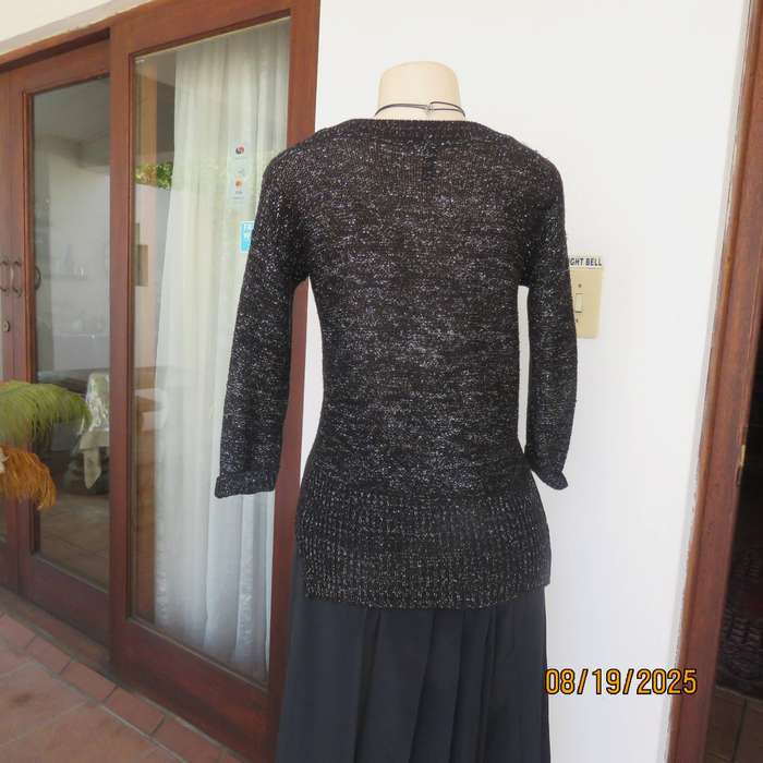 WWW black and silver acrylic-lurex knit slip over top. Day-evening wear. Size 32