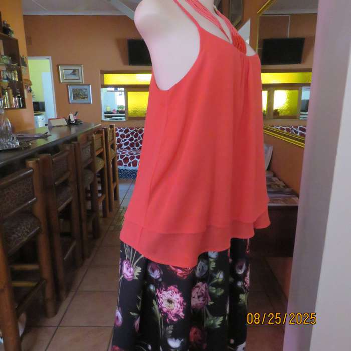 EXACT summer strappy top in crimson sheer polyester. 2 layers. Size 36