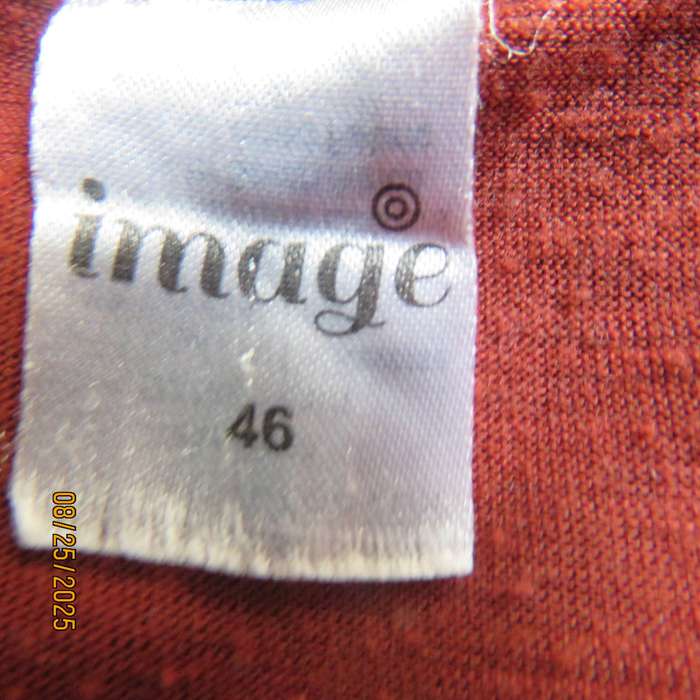 Brick colour capped sleeve polyester stretch slip over V neck top size 46.