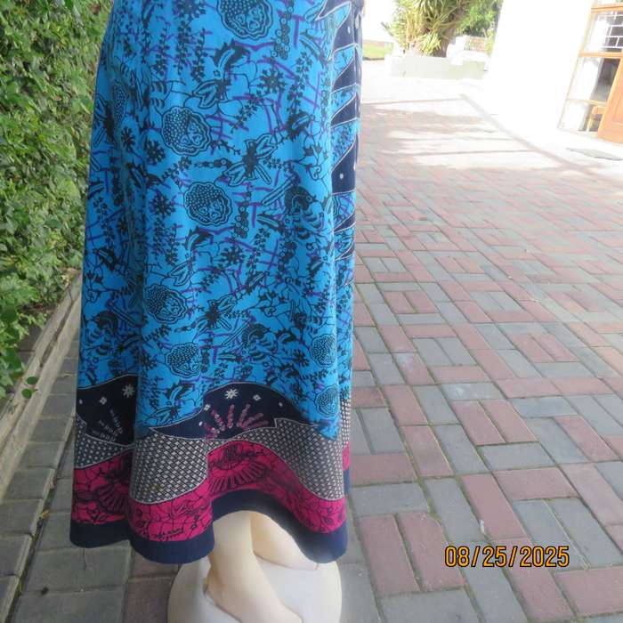 JUDY'S Pride rayon-cotton colourful wide cut skirt. Size 38. From India.