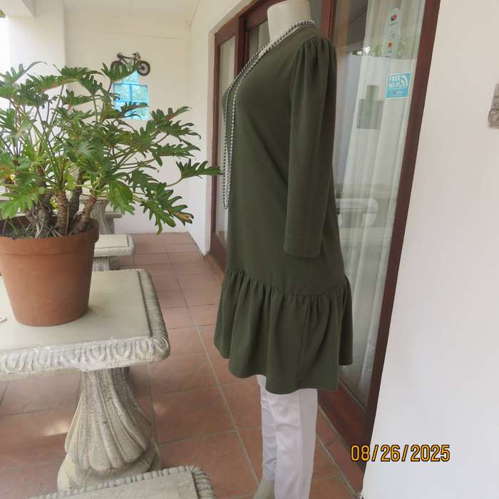 INWEAR slip over seaweed green woven stretch polyester top-dress. Size 34