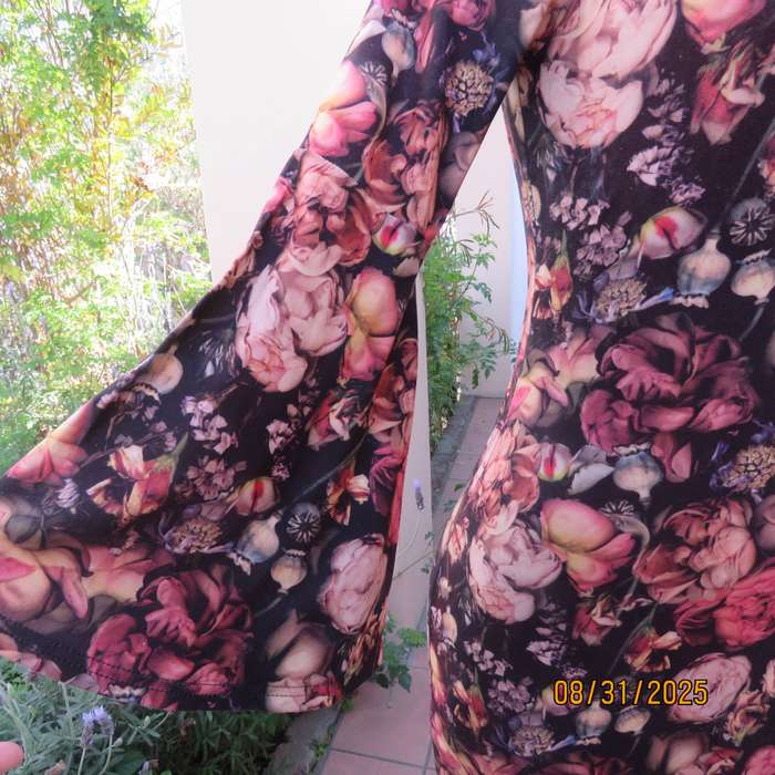 Burgundy bodycon knee length dress with floral print. Long sleeves-bell cuffs. Size 34