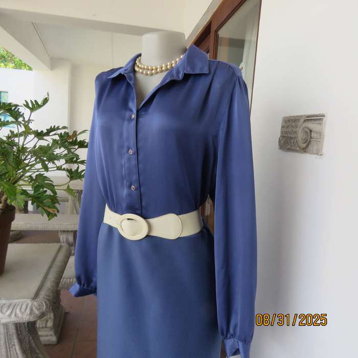 RETUS 2 pc dress and jacket outfit in glaucous blue. Button down jacket. Size 42