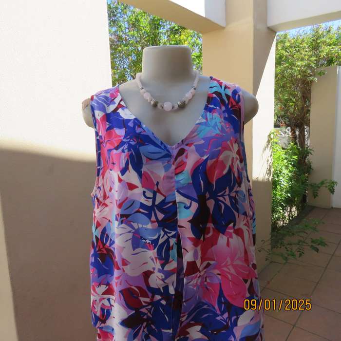 MILADY"S cool colourful slip over sleeveless top size 42. Front overlay.