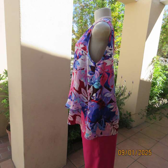 MILADY"S cool colourful slip over sleeveless top size 42. Front overlay.