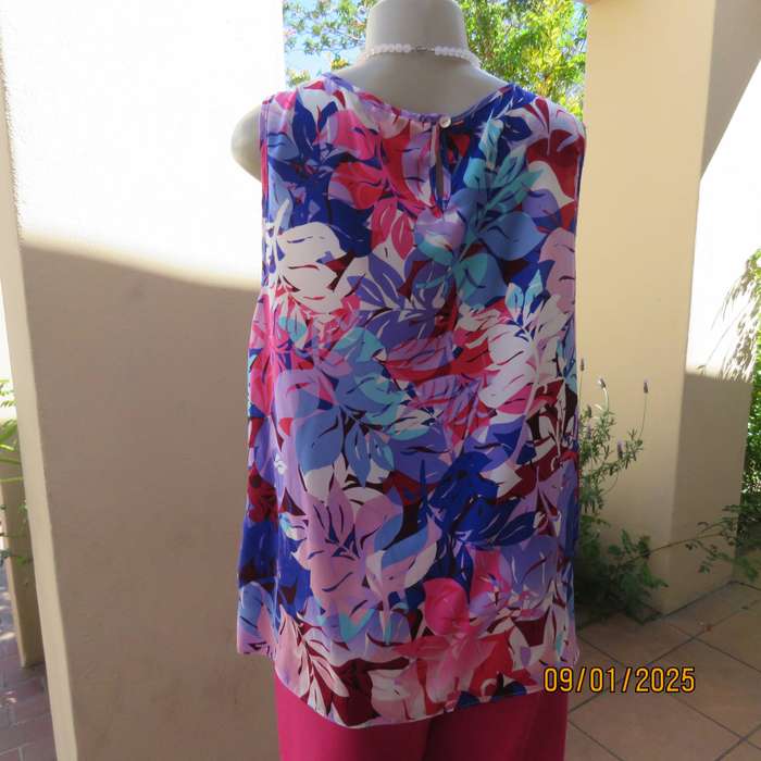 MILADY"S cool colourful slip over sleeveless top size 42. Front overlay.