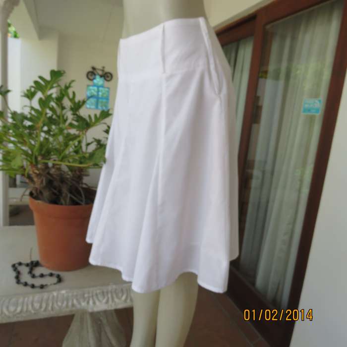 As new white gored skirt with wide yoked waistband.Zip at size. Size 36 by IMAGE.2Layers polycotton.