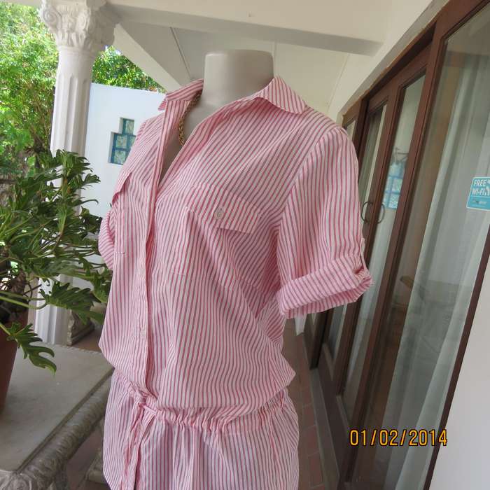 Casual white-red vertical striped long top with drawstring on hips. Size 36. 100% cotton. As new