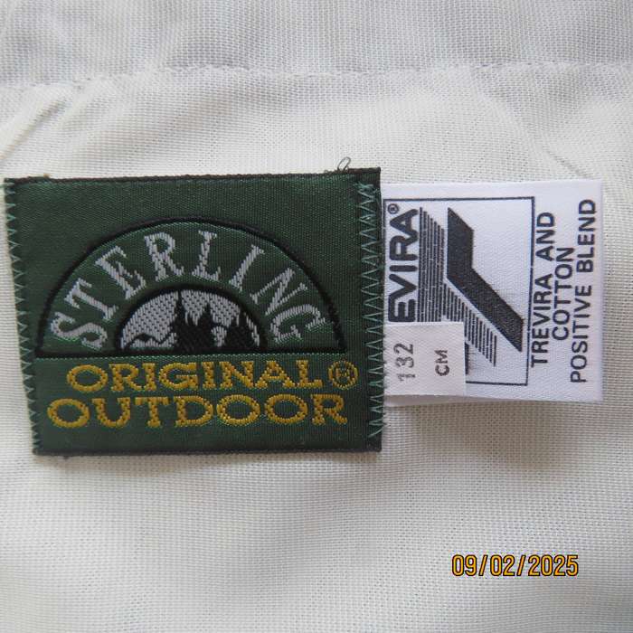 STERLING moss green original outdoor pants with front pleats. Size 52