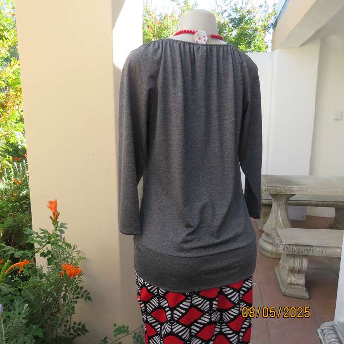 KARA mottled grey stretch polyester long sleeve fold over top. Size 36.