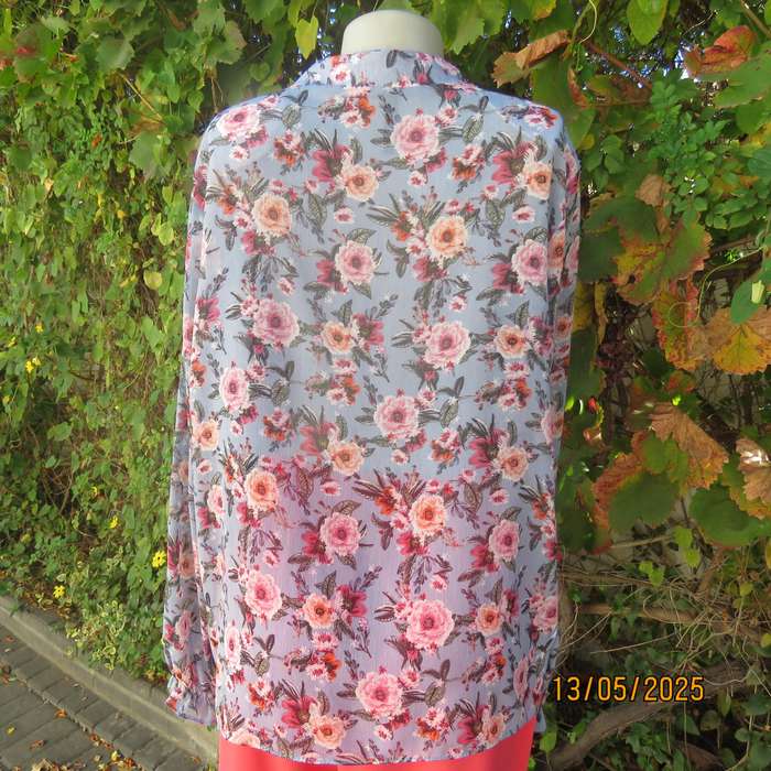 Steel blue slightly creased sheer polyester long sleeve top. Crimson flowers. Size 44