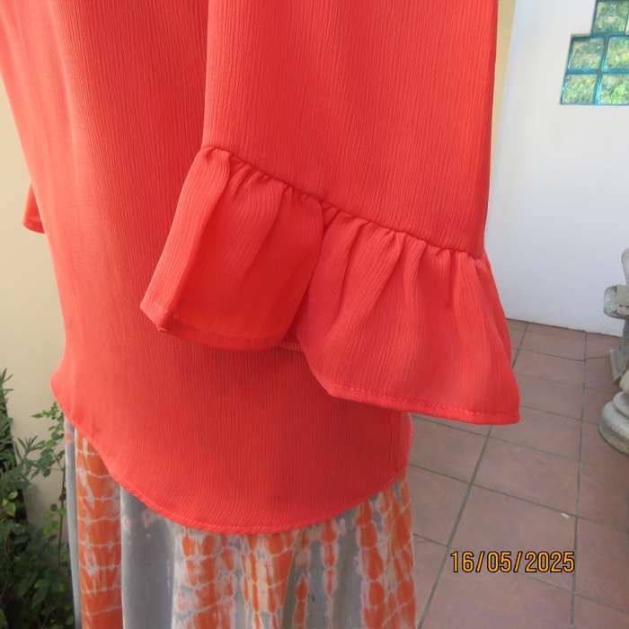 Crimson slip over crinkled polyester size 34 top by OR. Frilled sleeves.