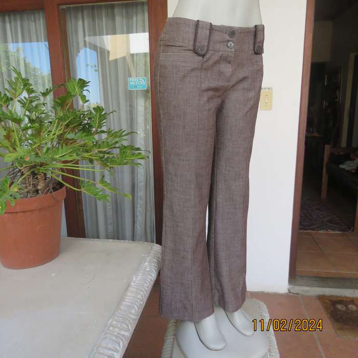 TRUWORTHS fashion pants in polycotton stretch mottled brown-beige fabric.Size 36. Very good cond.