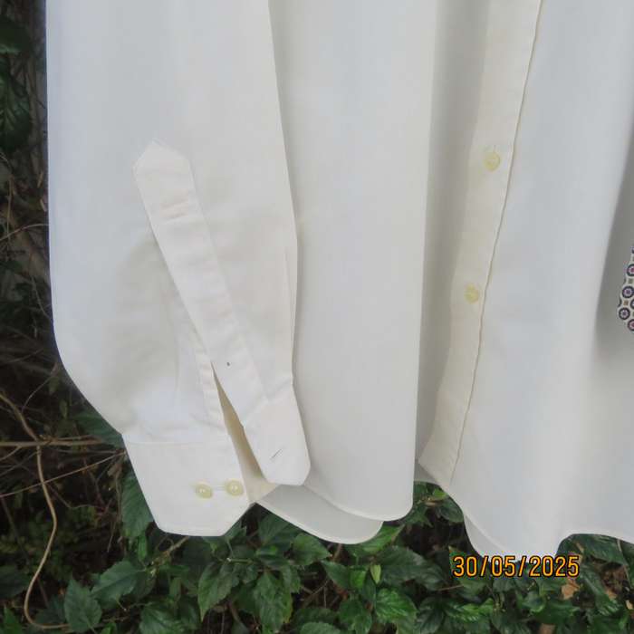 GEORGIO rich cream men's long sleeve shirt size Large. Neck 41-16. Free matching tie