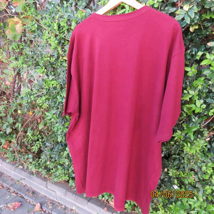 JEEP SPIRIT maroon short sleeve T shirt size 3XL in 100% cotton. As new.