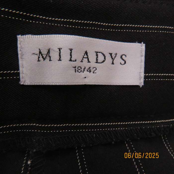 MILADYS black-white pinstripe straight legged polyester-viscose stretch pants. Size 42