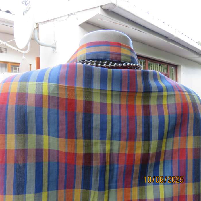 WOOLWORTHS casual polycotton blue-crimson-yellow check short sleeve shirt size 40