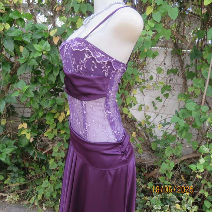 Boutique made purple satin evening dress. Flare bottom. Embroidered top. Size 30